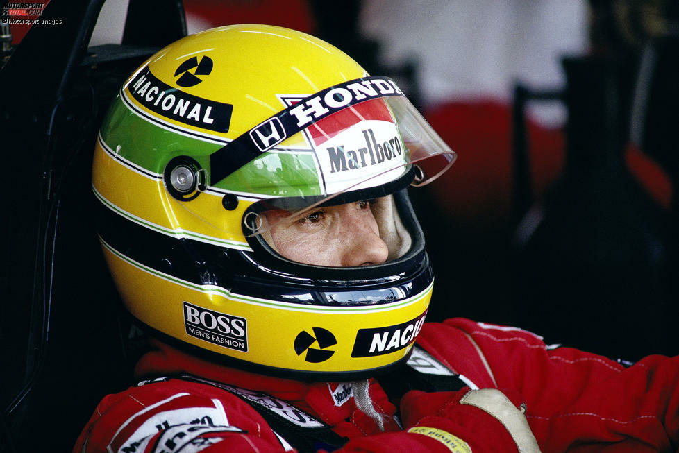 #1: Ayrton Senna - Viel Gelb, etwas Dunkelblau und Hellgrün: Das Design von Senna hat mit Abstand die meisten Punkte in unserer Redaktionsabstimmung erhalten. Kein Wunder: Senna gilt bis heute als einer der Besten aller Zeiten, sein gelber Helm ist der berühmteste der Formel 1.