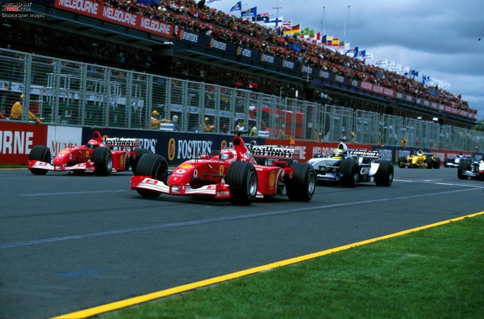 5. Australien 2002, Rubens Barrichello vor Michael Schumacher - 0,005 Sekunden: Im ersten Qualifying des Jahres bezwingt Ferraris Nummer 2 den viermaligen Weltmeister um einen Wimpernschlag. Berühmt wird jedoch der anschließende Start, als Michaels Bruder Ralf auf Barrichello auffährt und fliegen geht ...