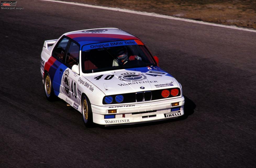 ...1987 mit dem brandneuen BMW M3 E30 die Tourenwagen-Weltmeisterschaft. Er behielt diesen Titel für 18 Jahre, da eine WTCC erst wieder ab dem Jahr 2005 ausgetragen wurde.