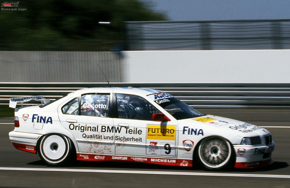 1998 darf Charly Lamm wieder jubeln: Johnny Cecotto besiegt in der deutschen STW-Meisterschaft Laurent Aiello. Der Venezolaner sollte der einzige Fahrer bleiben, der die deutsche Super-Touring-Meisterschaft zweimal gewinnen konnte.