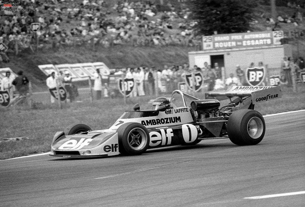 Charly Lamm ist ab 1971 bei Schnitzer angestellt. Den ersten großen internationalen Titelgewinn, den Lamm miterleben durfte, erringt Schnitzer nicht als Team, sondern als Motorenlieferant: Jacques Laffite holt 1975 auf einem Martini Mk.16 mit BMW-Schnitzer-Motor den Titel in der Formel 2.