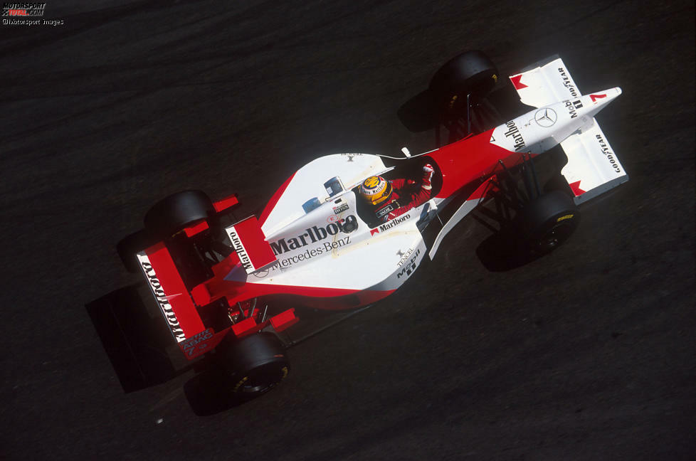 1995: Nach etlichen WM-Triumphen und Siegen war das weiß-rote-Farbdesign schon eine Legende, wenngleich McLaren nicht mehr zur Spitze der Formel 1 zählte.