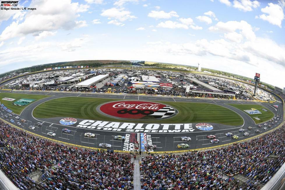 #5: Charlotte Motor Speedway (1,5 Meilen) - 198,771 mph (319,823 km/h)