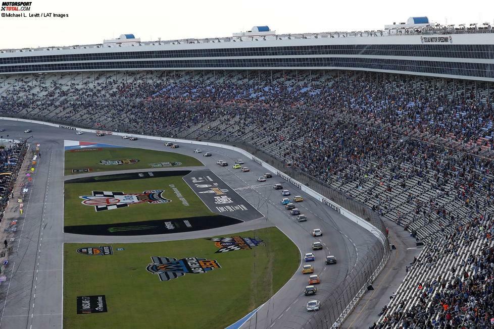 #4: Texas Motor Speedway in Fort Worth (1,5 Meilen) - 200,915 mph (323,272 km/h)