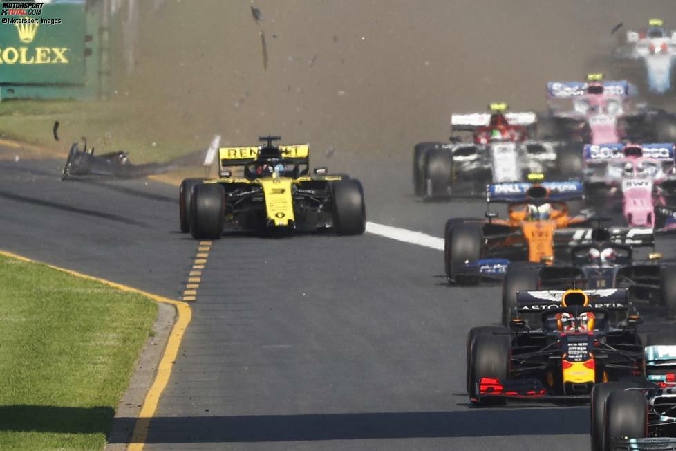 Daniel Ricciardo (4): Hülkenberg, das musste er beim Heimrennen lernen, ist eine harte Nuss. Im Qualifying blieb Ricciardo hinter dem Deutschen, obwohl der ein technisches Problem hatte. Der Ausritt am Start kann passieren, war aber vermeidbar. Die vielen Termine beim Heim-Grand-Prix helfen nicht. Dürfen aber keine Ausrede sein.