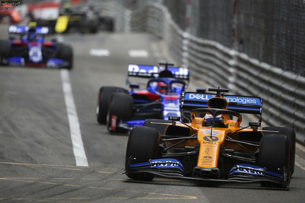 Carlos Sainz (2): Je länger er bei McLaren fährt, desto mehr wächst er in die Rolle des Teamleaders hinein. Monaco liegt ihm, und das setzte er im Rennen dann auch um. Dass er Sechster wurde und nicht Achter, lag auch an der Boxenstrategie. Seine Leistung war aber makellos. Auch im Vergleich zu Norris.