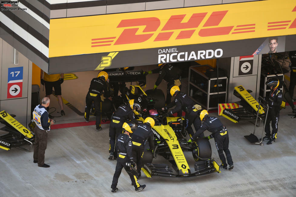 Daniel Ricciardo (3): Sein Rennsonntag ist de facto nicht zu bewerten. Der Dreiercrash war einfach Pech, und danach war sein Auto stärker beschädigt als zunächst angenommen. Bis einschließlich Qualifying war Ricciardo diesmal nur die Nummer 2 bei Renault.