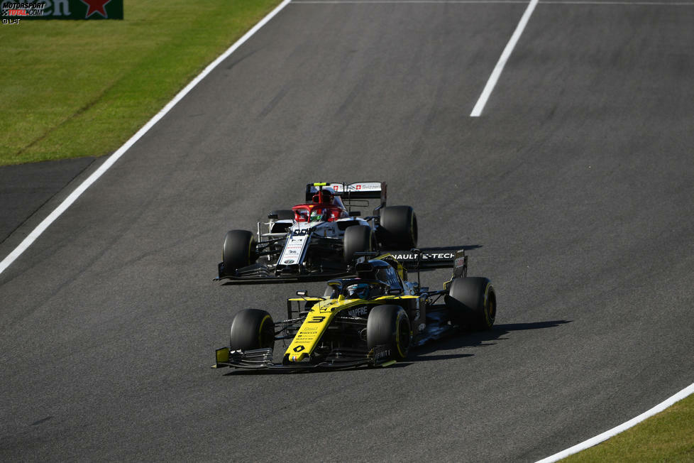 Daniel Ricciardo (2): Für das Rennen gibt es eine glatte 1. Dass der Australier einer der besten Überholer ist, hat er schon mehrfach bewiesen. Das hat er auch in Suzuka gezeigt. Das ist aber einem äußerst schwachen Qualifying geschuldet. Für das Q1-Aus gibt es Abzug - auch wenn es Probleme mit der Hinterachse gab.