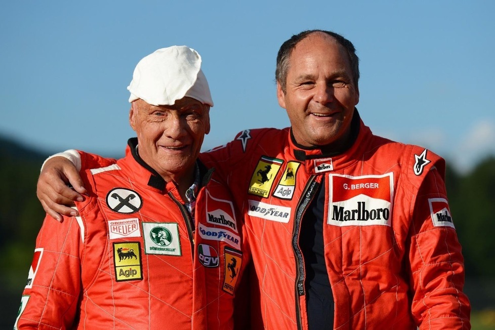 Die Formel 1 und die gesamte Motorsport-Welt verneigt sich vor dem Lebenswerk von Niki Lauda: Hier fassen wir Reaktionen zum Tod des Weltmeisters zusammen!