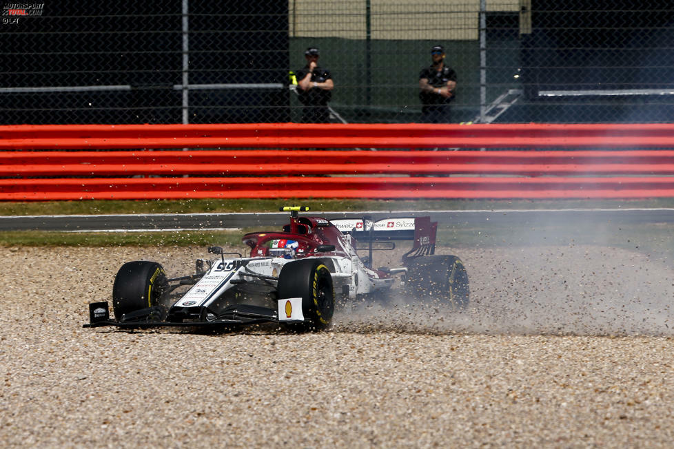 Antonio Giovinazzi (4): Dass der Abflug Folge eines mechanischen Defekts war, wollen wir mal glauben. Räikkönen im Qualifying geschlagen zu haben, verbuchen wir auf der Habenseite. Dem steht gegenüber, dass er sich in den ersten Runden nicht mit Ruhm bekleckert hat. Da war mehr drin.