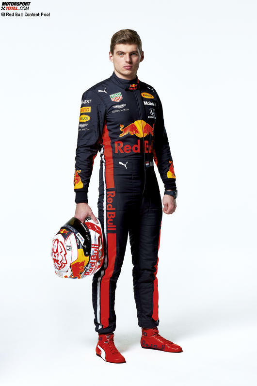Max Verstappen im neuen Red-Bull-Rennanzug