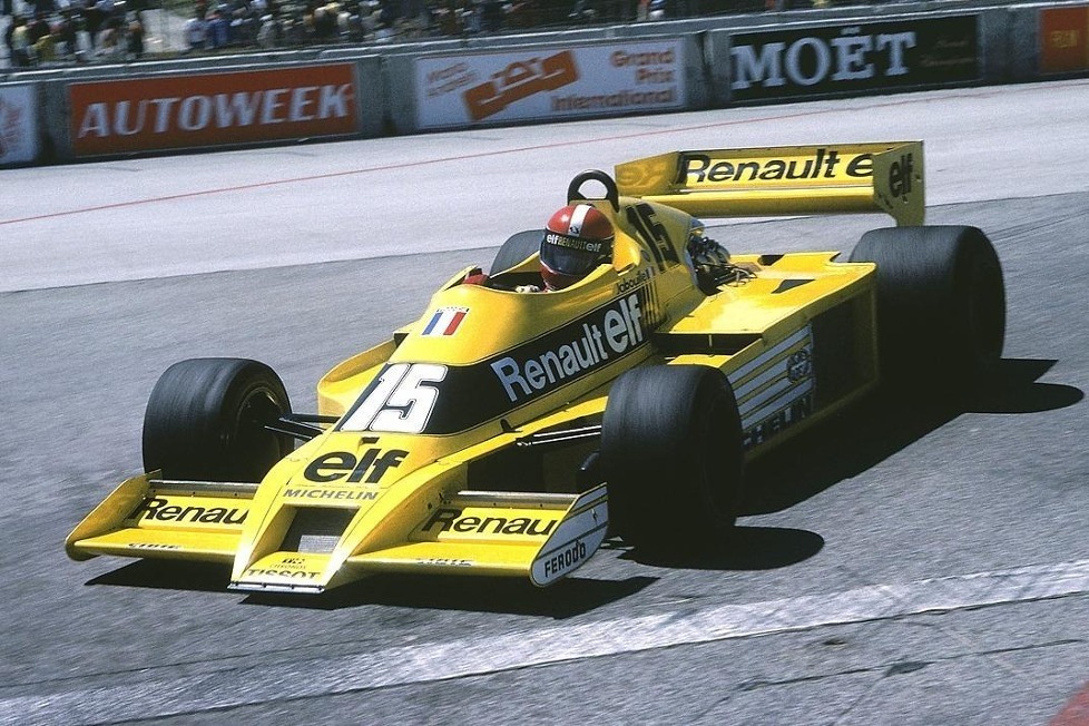 Der französische Autohersteller ist seit 1977 (mit Unterbrechungen) in der Formel 1 aktiv - Wir zeigen alle Formel-1-Fahrzeuge von Renault/Alpine!