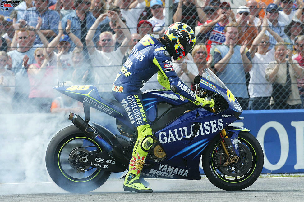 2004: Yamaha YZR-M1 - Bilanz: 16 Rennen, 9 Siege, 5 Poles, MotoGP-Weltmeister