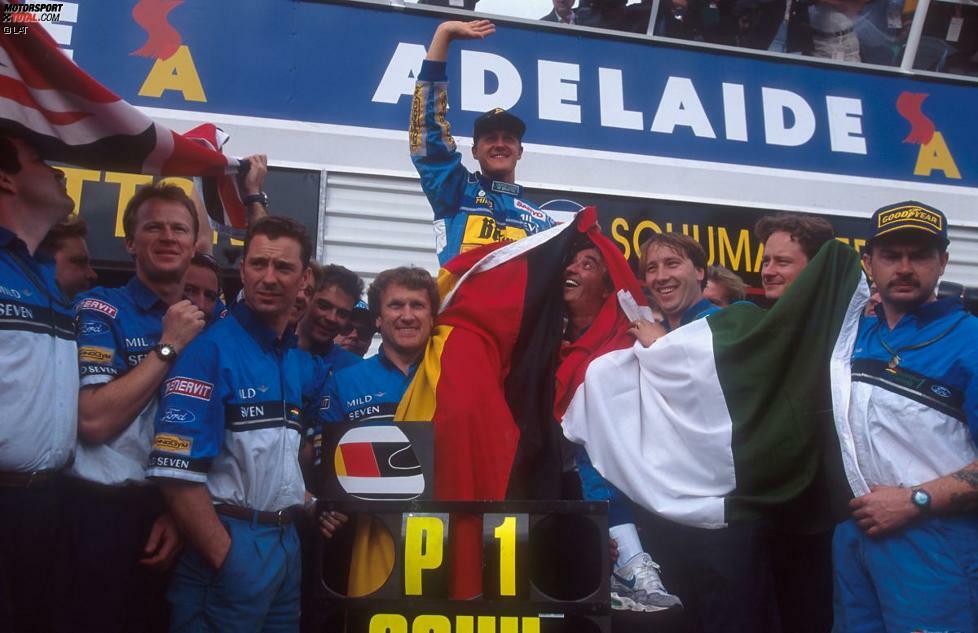 Übrigens: In der Konstrukteurs-WM schafften es nur acht der besagten neun Teams, am Ende auch den Titel zu gewinnen. Die einzige Ausnahme bildet Benetton. Da gewann Michael Schumacher 1994 zwar den Fahrertitel, der Herstellertitel ging aber an Williams. Vielleicht ein kleiner Hoffnungsschimmer für Ferrari ...