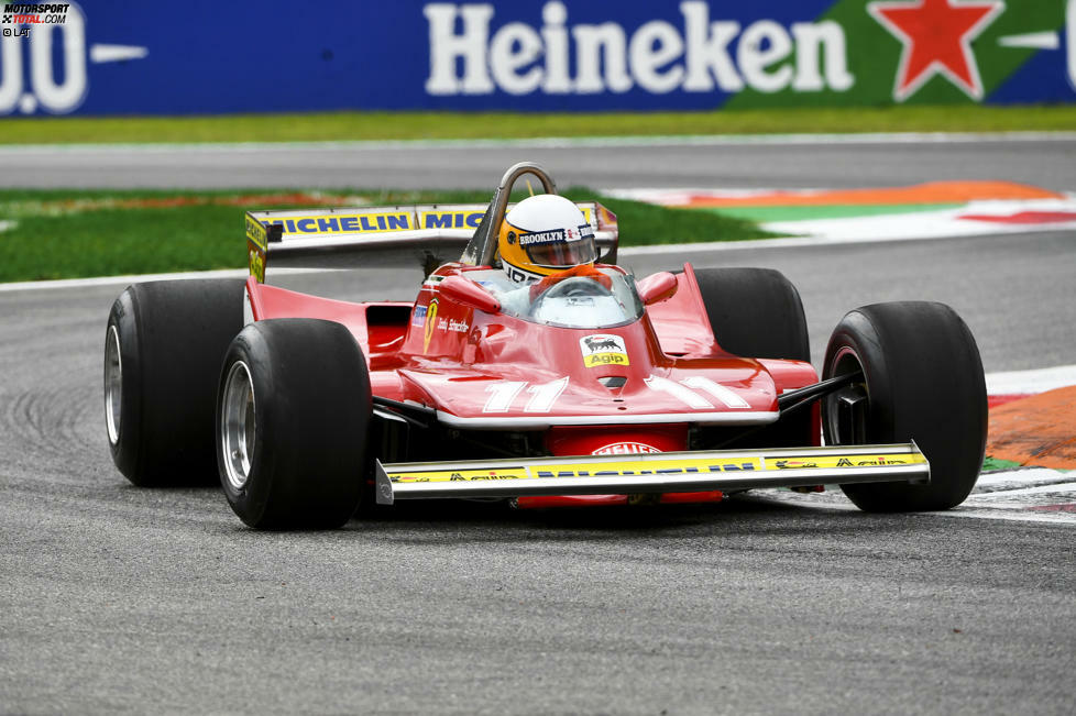 Scheckter ist einer von neun Piloten, die mit Ferrari einen Fahrer-WM-Titel einfahren konnten. In 28 Rennen für die Roten gewann er dreimal (Siegquote: 10,71 Prozent).