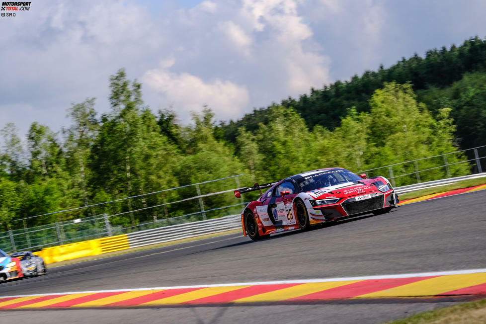 #26 - Sainteloc Racing - Pierre Yves Paque/Michael Blanchemain/Simon Gachet/Steven Palette - Audi R8 LMS (Pro-Am Cup)