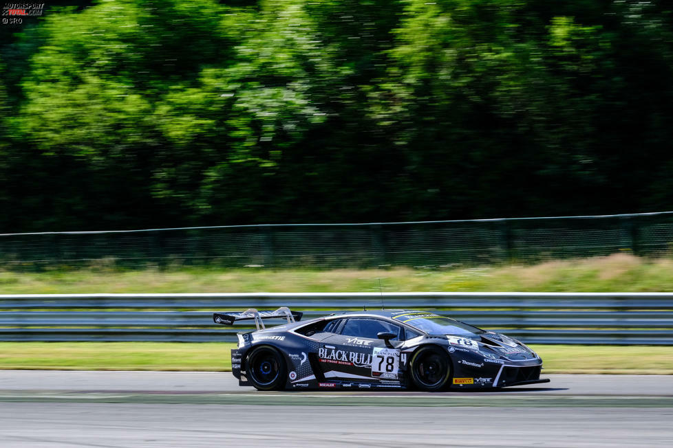 #78 - Barwell Motorsport - James Pull/Jordan Witt/Sandy Mitchell - Lamborghini Huracan GT3 Evo (Silver Cup)