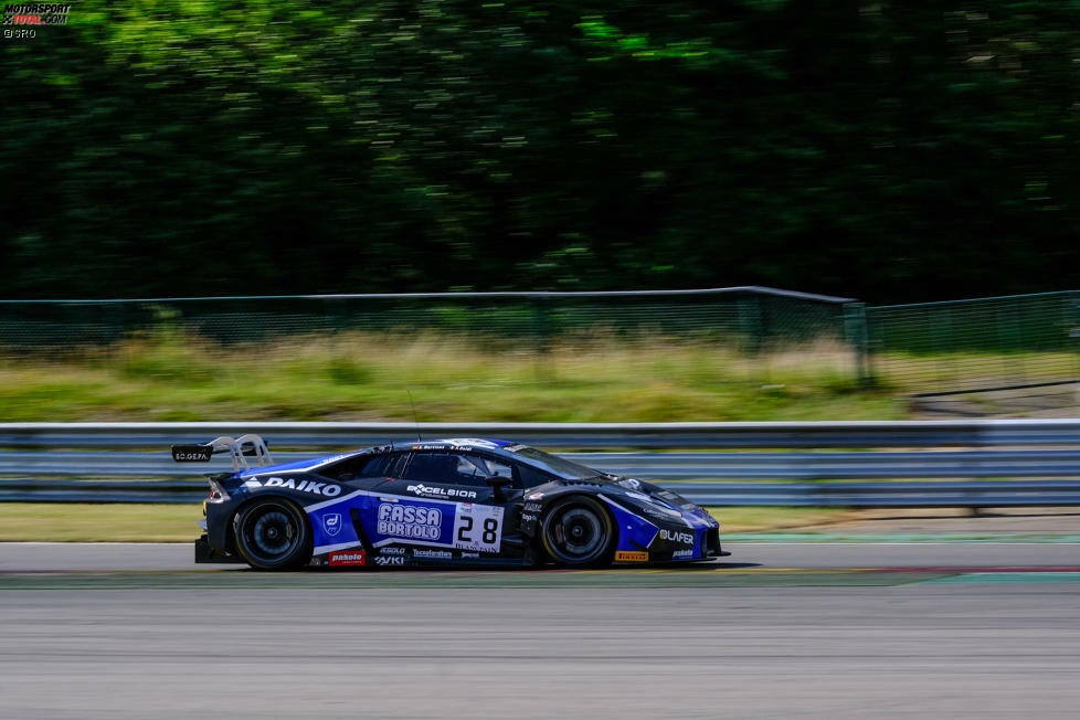 #28 - Daiko Lazarus Racing - Sylvain Debs/Graham Davidson/Fernando Navarrente/Immanuel Vinke - Lamborghini Huracan GT3 Evo (Am Cup)