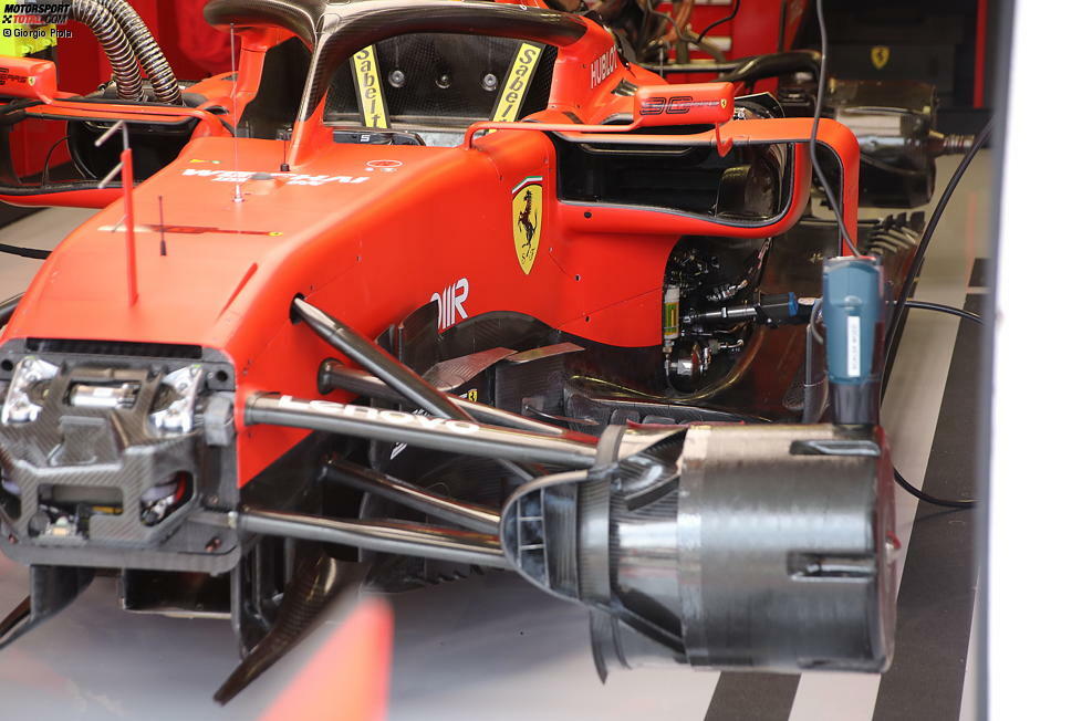 Ferrari SF90: Vorderradaufhängung