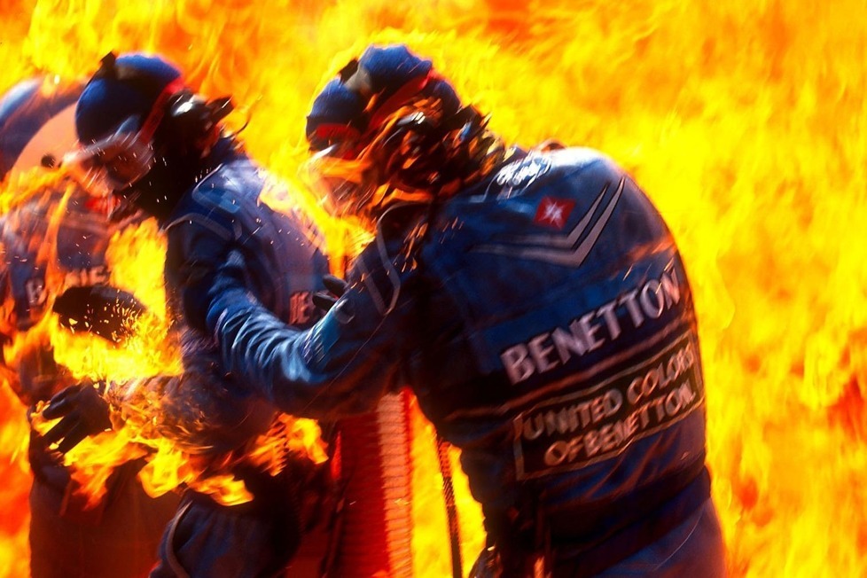 Benetton-Pilot Jos Verstappen wurde 1994 in Hockenheim unfreiwillig zum Protagonisten des größten Formel-1-Feuerunfalls der Neuzeit ...