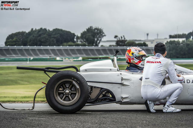 Vor dem Heimspiel von Honda in Japan durfte Red-Bull-Pilot Max Verstappen einen besonderen Boliden testen ...