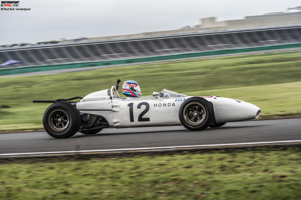 Denn der RA272 ist der erste japanische Bolide, der einen Formel-1-Grand-Prix gewinnen konnte.