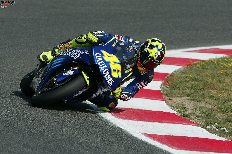 2004 (YZR-M1) - Fahrer: Carlos Checa, Valentino Rossi - Bilanz: 9 Siege, 12 Podestplätze, 6 Poles, Titel in Hersteller- und Fahrer-WM (Rossi)