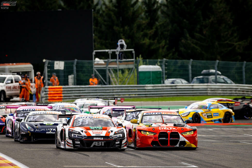 Auch nach dem Wechsel auf GT3-Boliden mischt Audi in der DTM im Titelkampf mit: 2021 scheitert Abt-Pilot Kelvin van der Linde beim Skandalfinale am Norisring knapp, 2022 muss sich Rene Rast BMW-Werksfahrer Sheldon van der Linde und AMG-Mann Lucas Auer geschlagen geben.