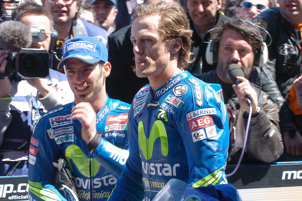 Das Manöver schmeckt Gibernau überhaupt nicht. Er ist wütend, aber es kommt keine Strafe gegen Rossi. Das Gresini-Team legt auch nicht Protest ein.