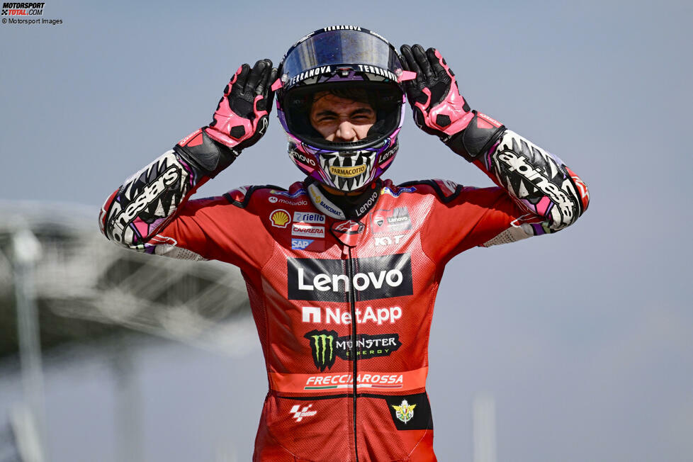 Die MotoGP-Bilanz von Enea Bastianini (Stand: Ende 2024): 69 Grands Prix, 7 GP-Siege, 2 Sprint-Siege, 18 Podestplätze, 2 Poles, 8 schnellste Rennrunden. MotoGP-WM-Dritter 2022, Moto2-Weltmeister 2020.
