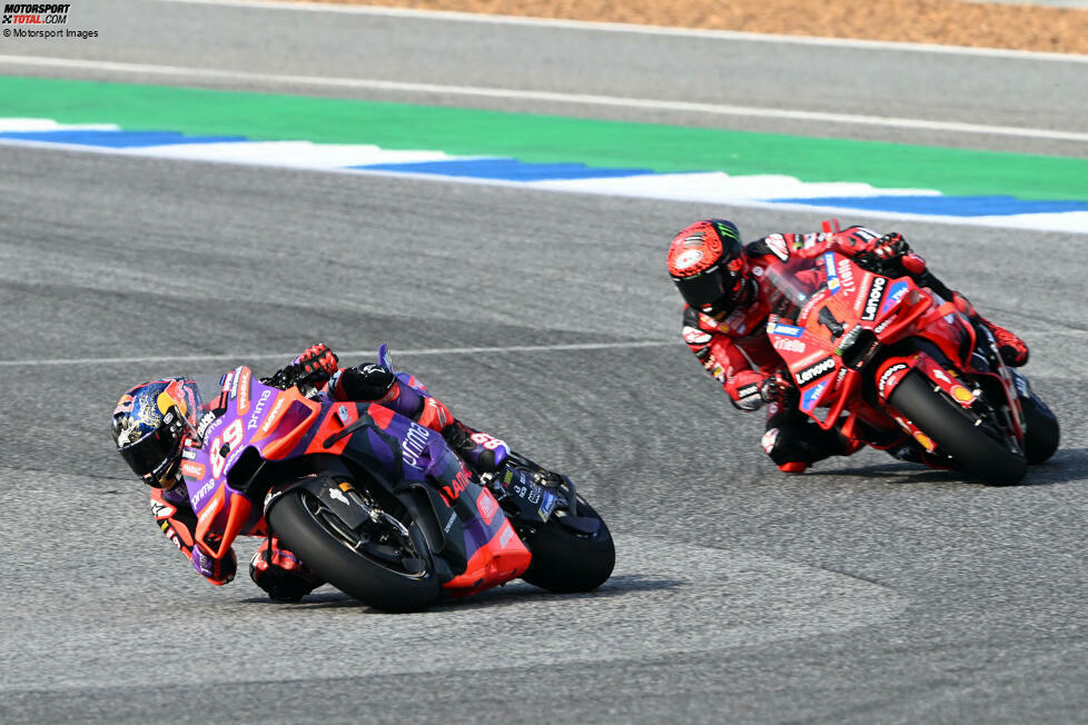 Das WM-Duell gegen Bagnaia tobt auf der Strecke erbittert weiter. Zum Finale in Barcelona reist Martin mit 24 Punkten Vorsprung im Gepäck.