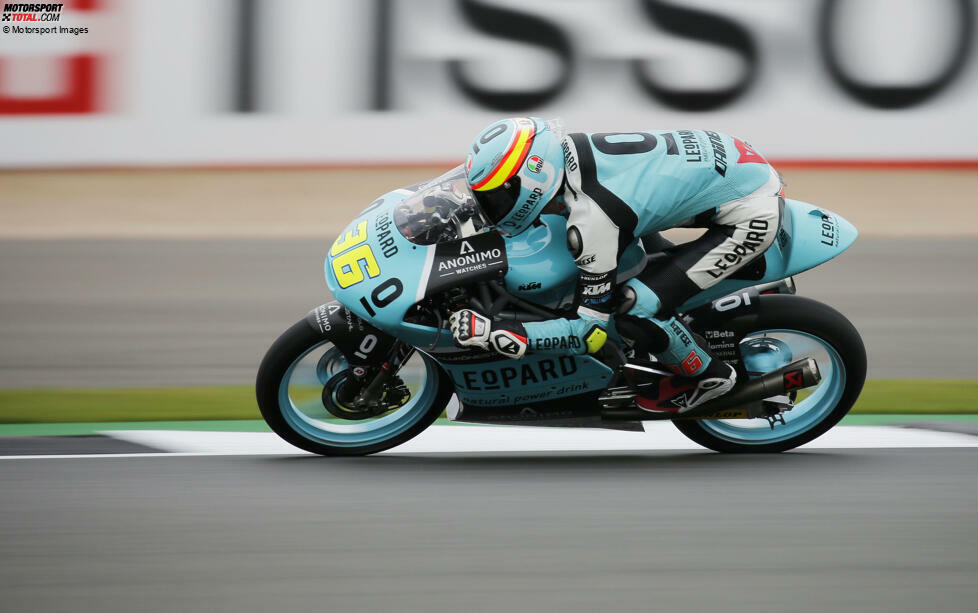 Über den Red Bull Rookies Cup (2014/3 Siege) und die spanische Moto3-Serie (2015/4 Siege) kommt Mir 2016 in die Moto3-WM und geht gleich im Topteam Leopard-Racing an den Start. Sein Teamkollege ist Fabio Quartararo. Es wird eine starke Debütsaison mit einer KTM.