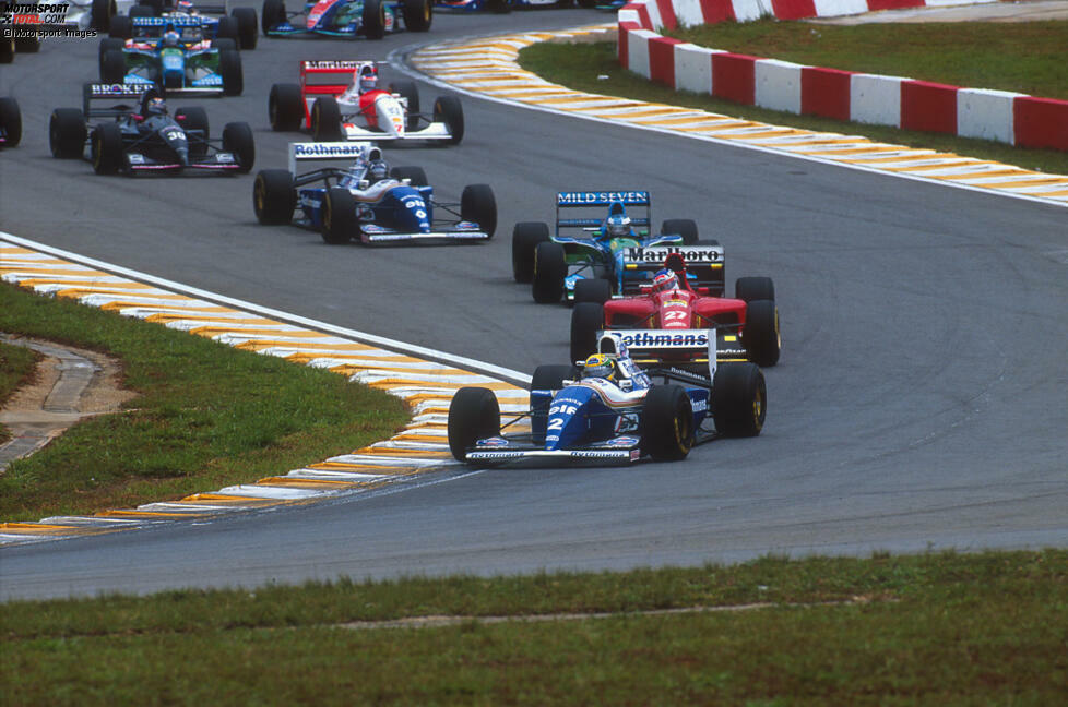 Sao Paulo (1976 und 1994-1995) - Heutzutage ist der Große Preis von Brasilien regelmäßig eines der letzten Rennen des Jahres. Doch das war nicht immer so! In Interlagos findet sogar dreimal der Saisonauftakt statt. 1994 und 1995 startet dort Michael Schumacher jeweils mit einem Sieg ins neue Jahr.