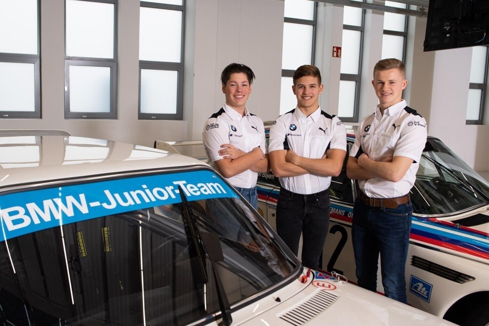 Das legendäre BMW-Junior-Team feiert nach mehr als 40 Jahren mit Dan Harper, Max Hesse und Neil Verhagen sein Comeback
