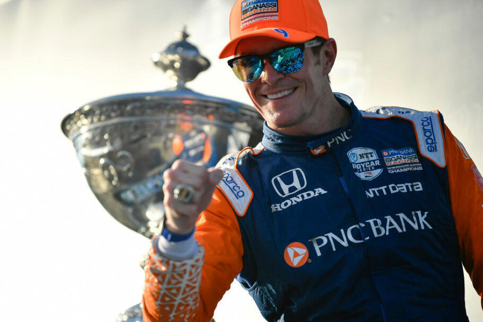 Wie Ganassi-Pilot Scott Dixon seinen sechsten IndyCar-Titel eingefahren hat, erzählt er Rennen für Rennen in unserer Fotostrecke