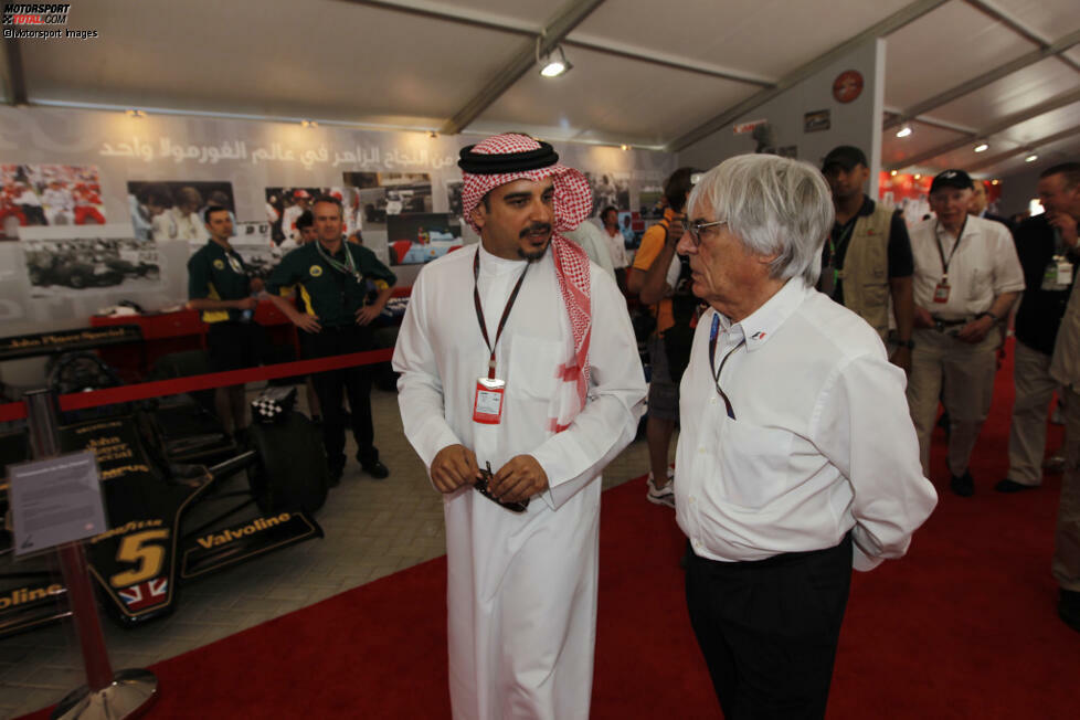 Die GP2-Asia-Serie sagt ihr Wochenende ab und es beginnen auch lange Diskussionen in der Formel 1. Nachdem mehrere Länder von Reisen nach Bahrain abraten, sagt Kronprinz Salman Al-Khalifa das Rennen schließlich ab. Zunächst will man das Rennen verlegen, bevor im Juni die endgültige Streichung erklärt wird.