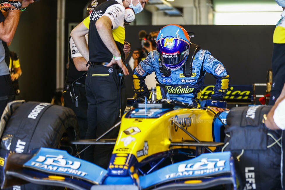 Fernando Alonso im Renault R25