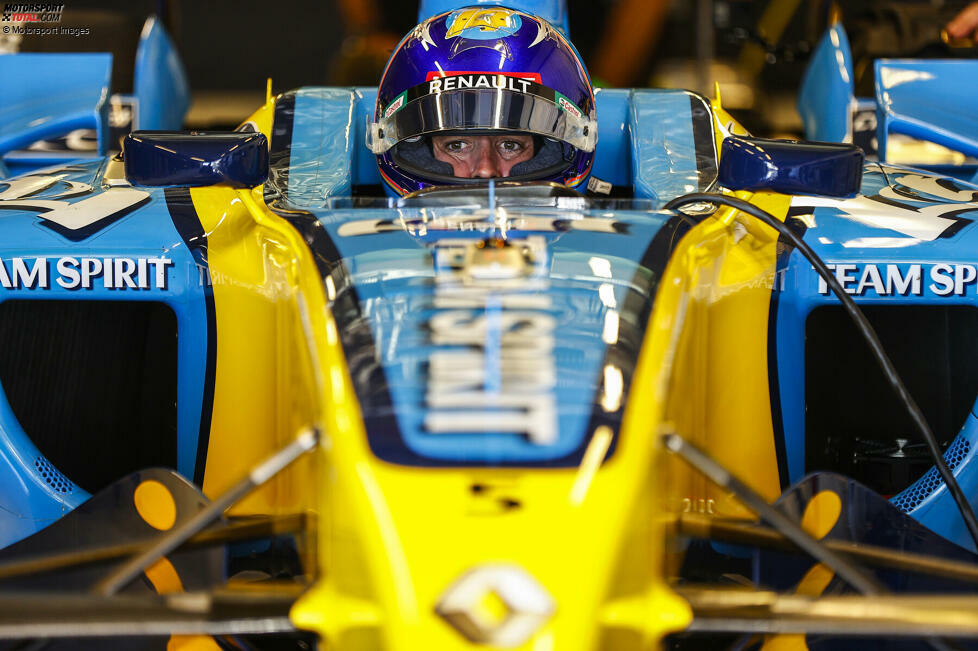 Fernando Alonso im Renault R25