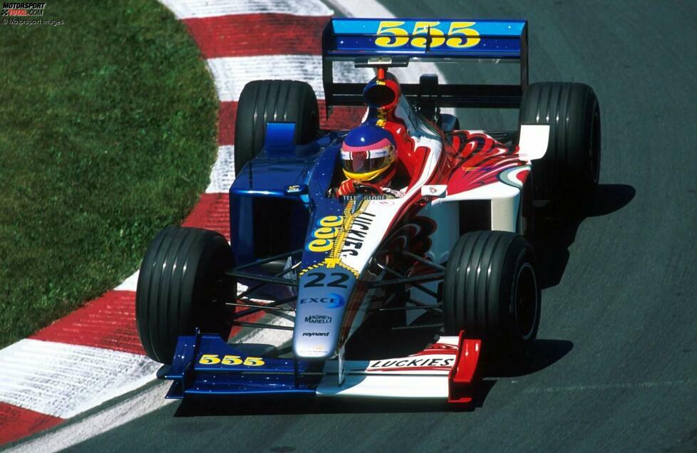 1999: Das neue Formel-1-Team BAR will von Anfang an um Siege kämpfen. Mit Jacques Villeneuve fährt der Weltmeister von 1997 für den Rennstall. Auf die großspurigen Ankündigungen folgt aber eine Pleite nach der anderen: BAR holt im Debütjahr überhaupt keine Punkte!