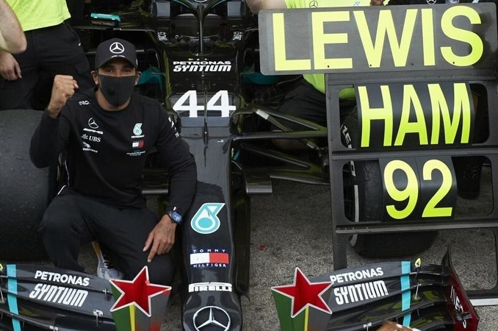 Erfolgreicher als Michael Schumacher: Wie Fahrerkollegen und Formel-1-Größen den Siegrekord von Lewis Hamilton kommentieren