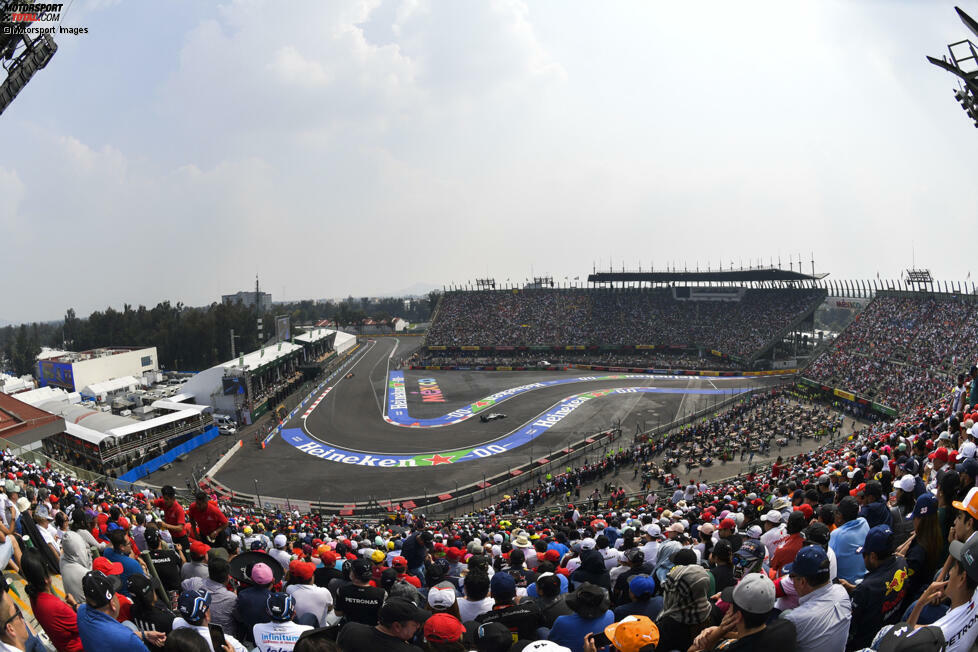 ... kommt es 2021 in Mexiko zu einer Umbenennung, wo das Rennen inzwischen als Mexiko-Stadt-Grand-Prix gelistet wird, wo es zuvor noch ganz klassisch der Mexiko-Grand-Prix war. An die außergewöhnlichsten Bezeichnungen aber ...