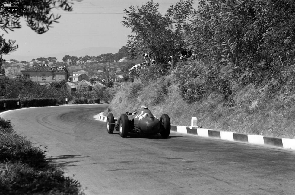 ... hat seine Vorläufer, zum Beispiel 1957 beim einzigen Formel-1-Lauf rund um Pescara, der - nach der Region, nicht nach der Stadt - als Pescara-Grand-Prix (und als längste Strecke überhaupt) in die Geschichte eingeht.