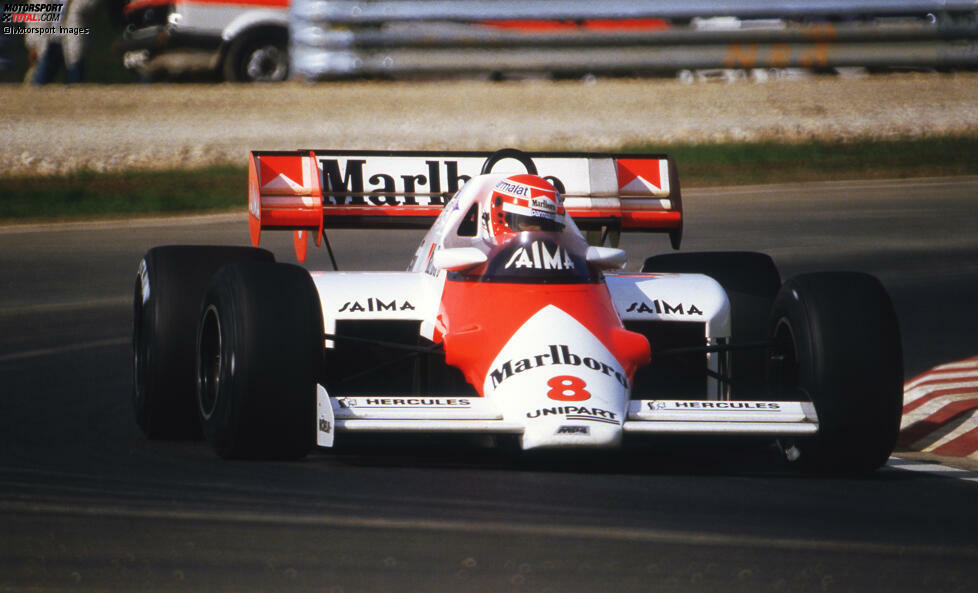 Niki Lauda kommt 1984 zwar als WM-Spitzenreiter zum Saisonfinale nach Portugal, doch in Estoril läuft es für ihn nicht nach Plan. Schon im Qualifying ...