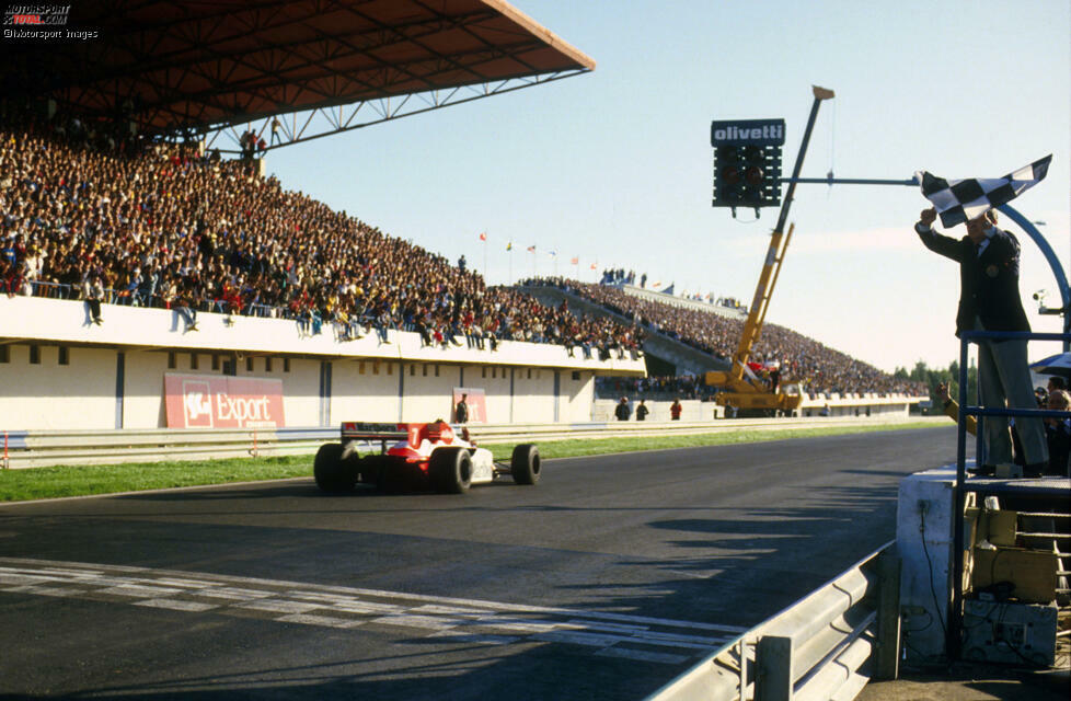 Sein McLaren-Teamkollege Prost tut sein Mögliches und gewinnt in Estoril, aber weil Lauda Zweiter wird ...