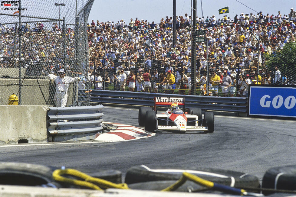 In Detroit nicht viel Neues: Senna bestimmt das Rennen, überrundet alle Fahrer außer Teamkollege Prost, der abgeschlagen Zweiter wird.