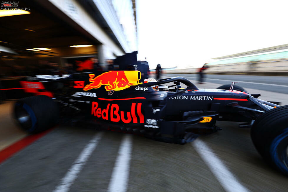 Der Red-Bull-Honda RB16 bestand am 12. Februar 2020 seine Feuertaufe: Max Verstappen drehte in Silverstone die ersten Runden mit dem Neuwagen. Hier sind die Fotos!