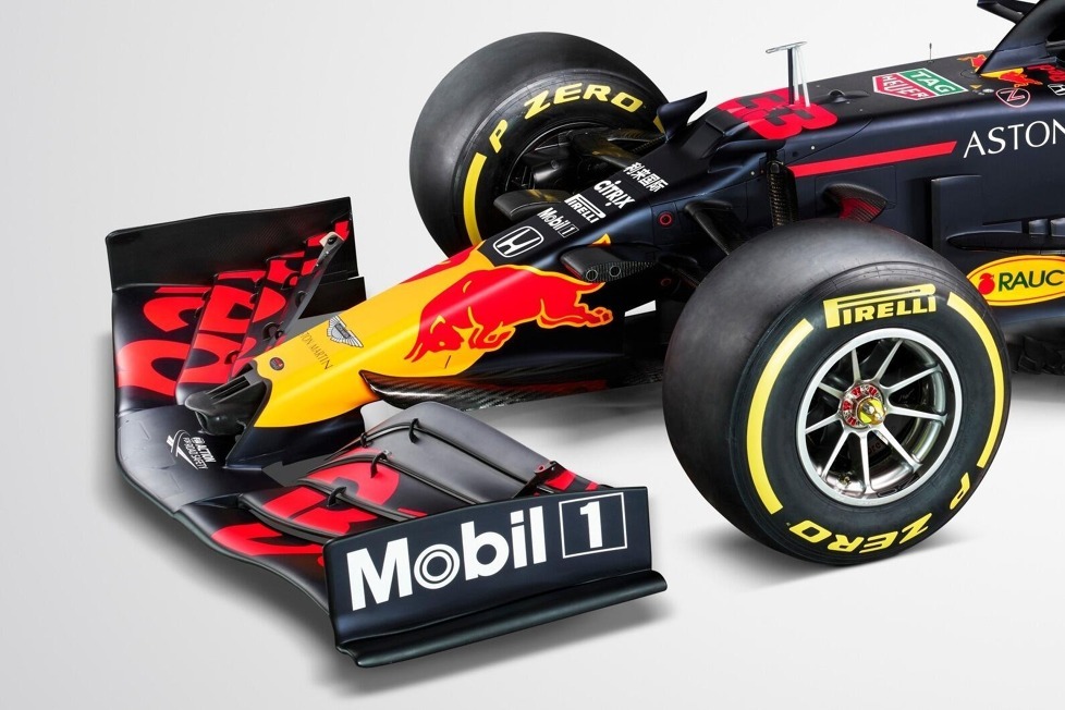 Mit dem Red Bull RB16 will Max Verstappen in der Formel-1-Saison 2020 erstmals um den WM-Titel kämpfen. Hier sind die ersten Fotos vom neuen Fahrzeug!