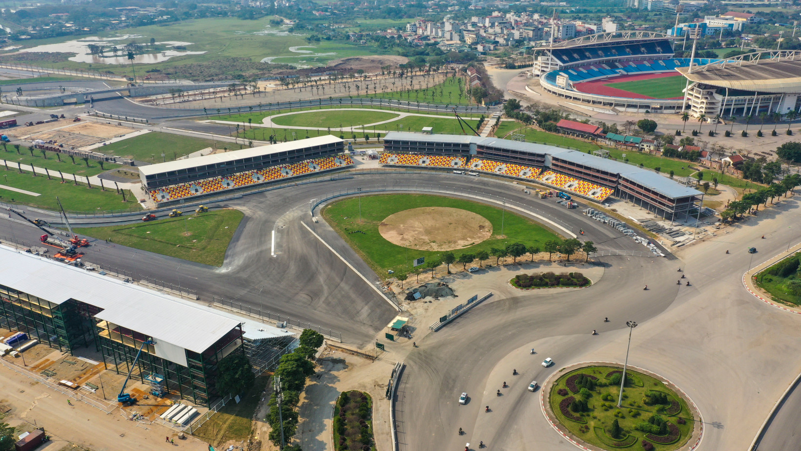 Fotostrecke: Fertigstellung der Formel-1-Strecke in Vietnam Vietnam Grand Prix Corporation