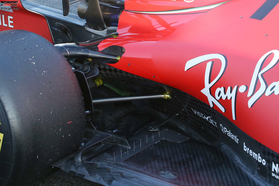 Weitere Sensoren hat Ferrari am hinteren Ende des Unterbodens installiert, um dort den Luftstrom zu analysieren, ehe dieser auf das 