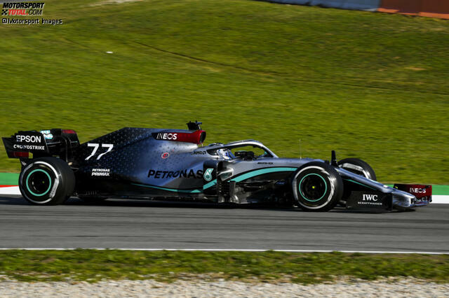 Jetzt durch die Autos der neuen Saison klicken: Mercedes W11 ...